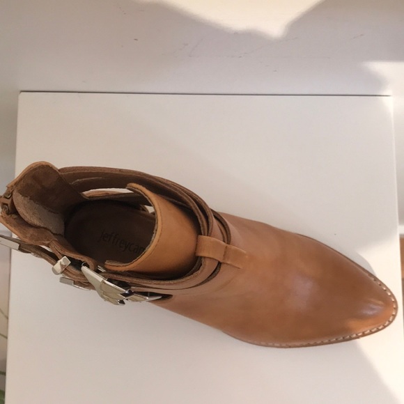 Everly Bootie by Jeffrey Campbell - Picture 6 of 7